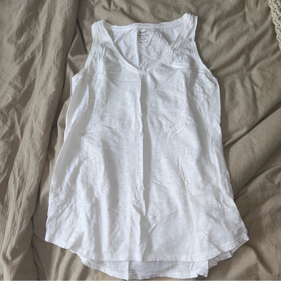 Old Navy Tops - White tank top
